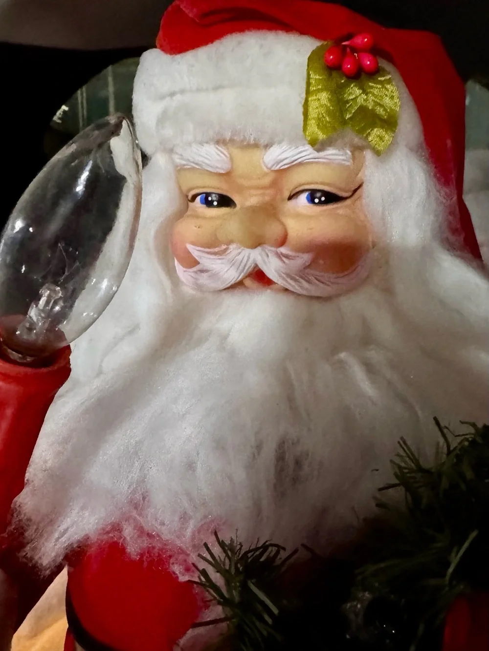 Classic Red Santa Figurine with Holiday Wreath animatronics